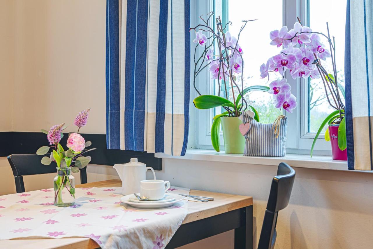 Fraenkische Landherberge, Hotel Garni Sesslach エクステリア 写真