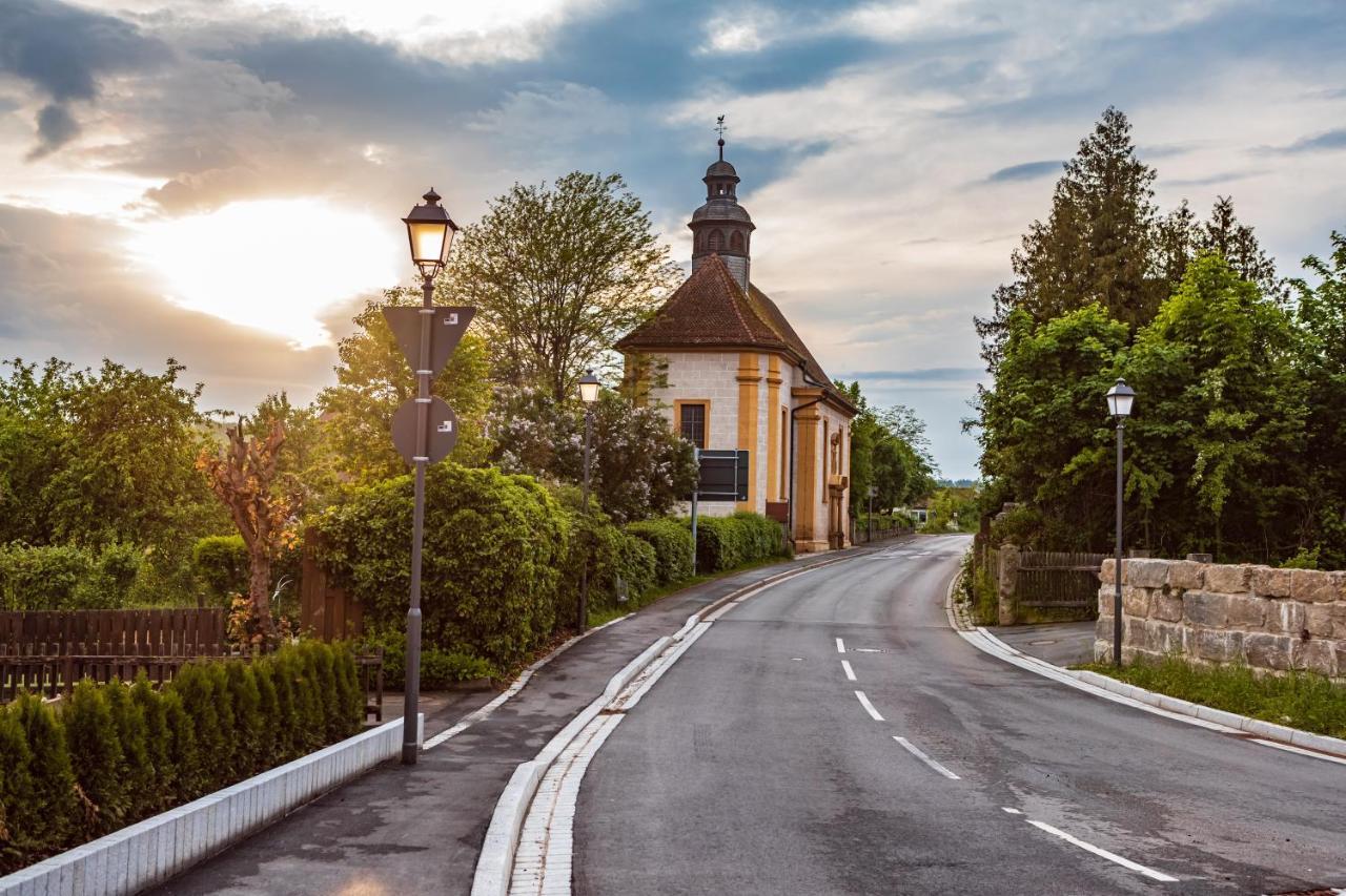 Fraenkische Landherberge, Hotel Garni Sesslach エクステリア 写真